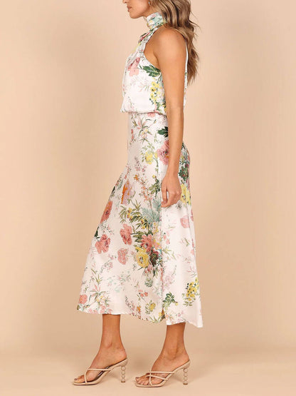 Robe longue dos nu à fleurs et taille élastique