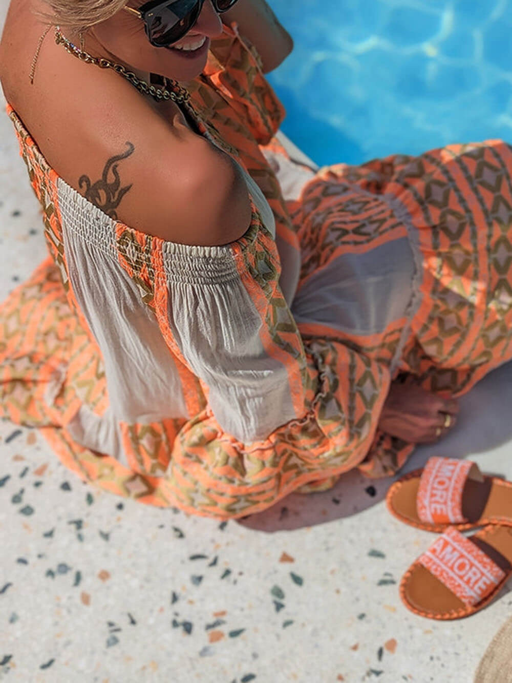 Robe mini ample en lin mélangé à imprimé ethnique, épaules dénudées