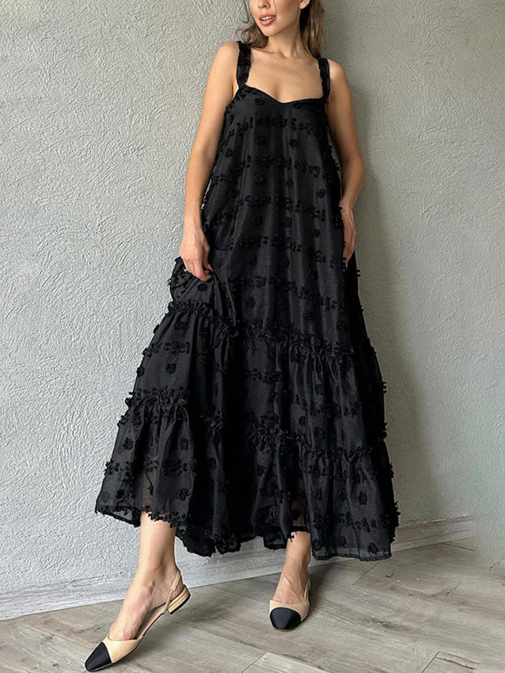 Robe maxi ample à volants et à motifs floraux