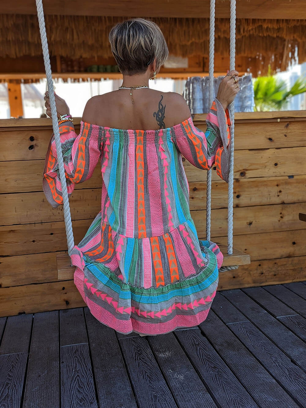 Robe mini ample en lin mélangé à imprimé ethnique, épaules dénudées