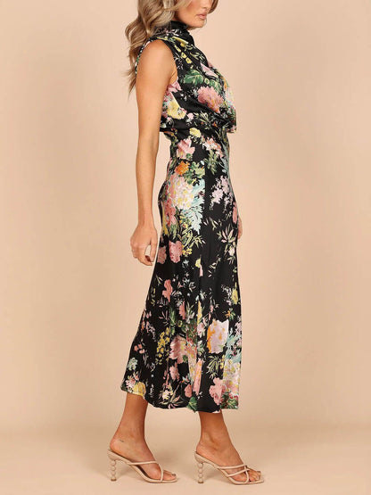 Robe longue dos nu à fleurs et taille élastique