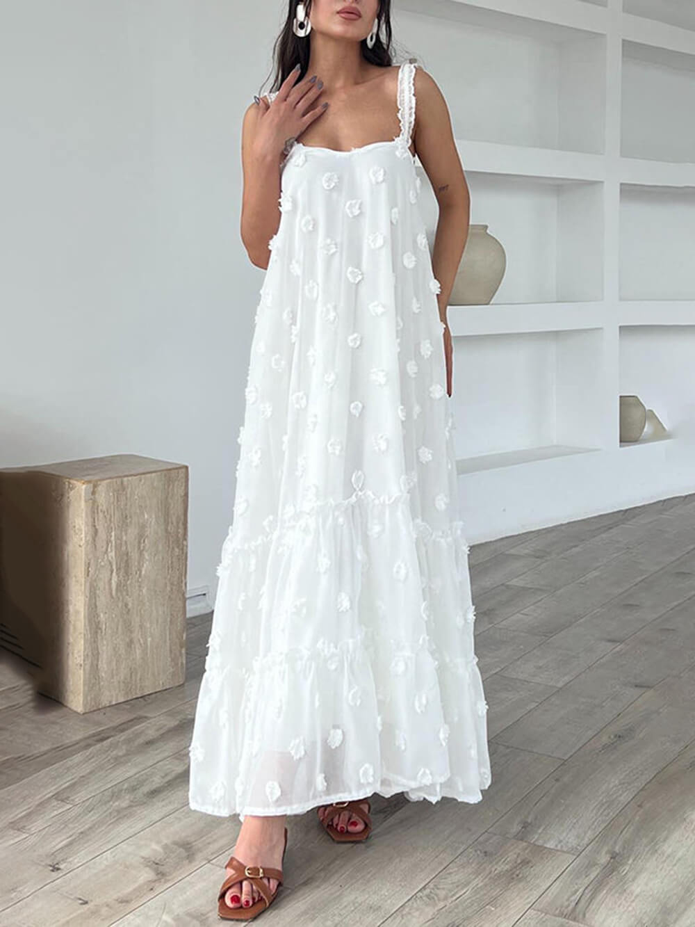 Robe maxi ample à volants et à motifs floraux