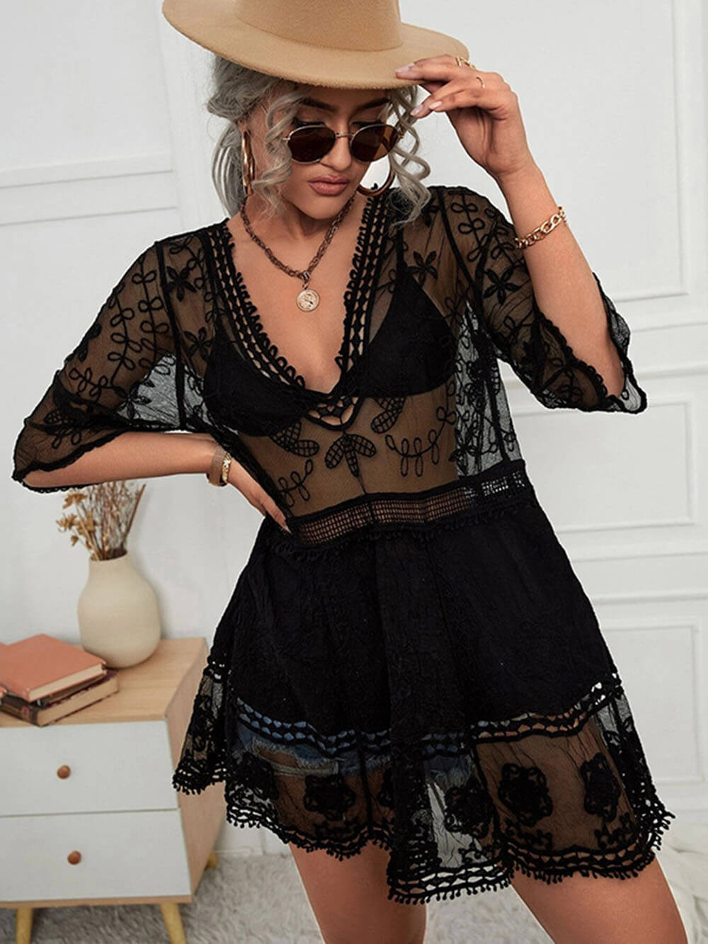 Robe de plage en dentelle ample pour les vacances