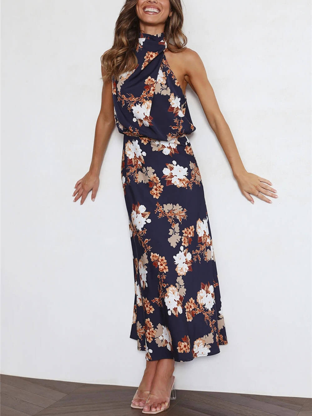 Robe longue dos nu à fleurs et taille élastique