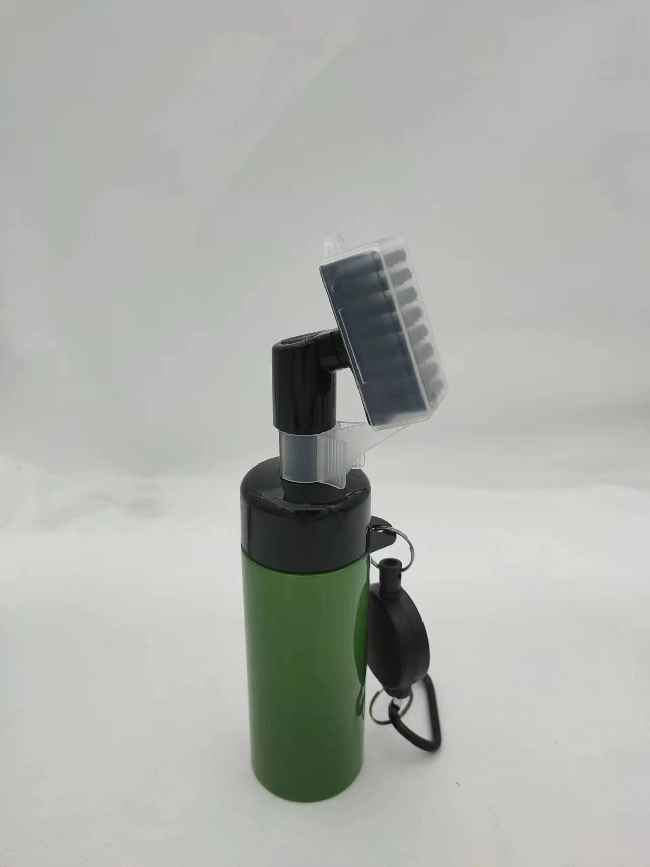 GrooveGlow™ Push-Type Golf Club Cleaning Brush