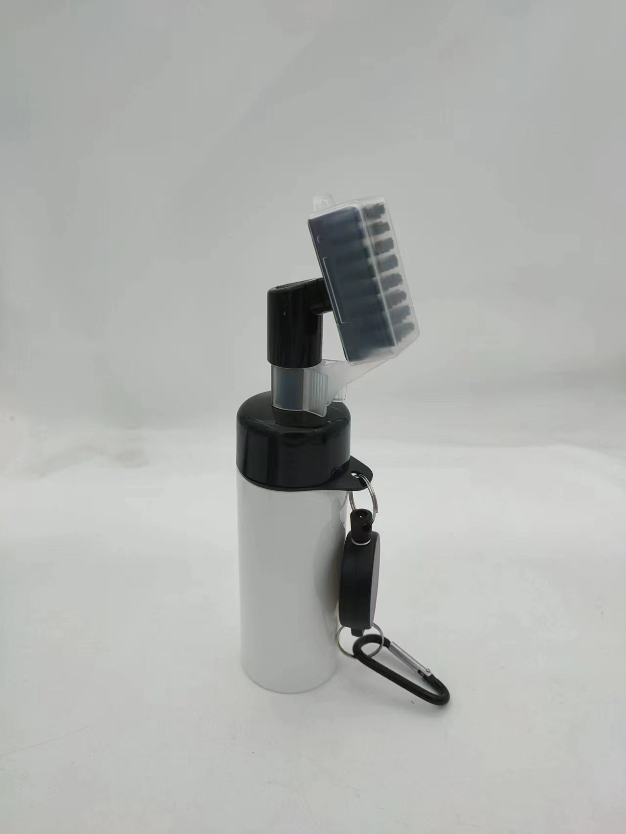 GrooveGlow™ Push-Type Golf Club Cleaning Brush